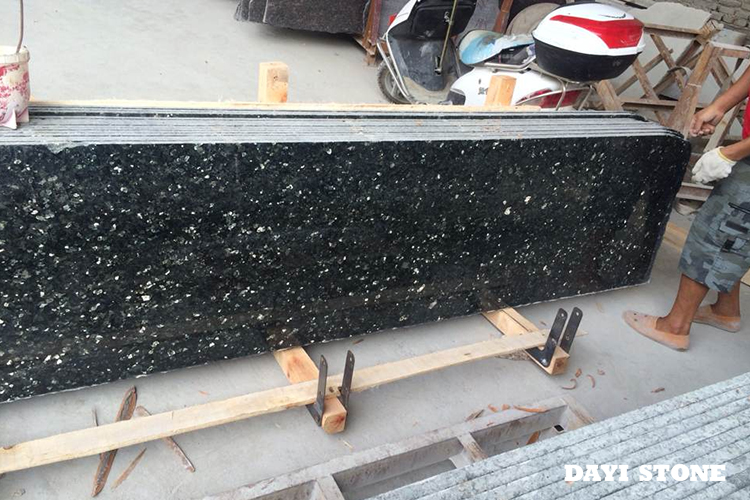 Half Granite Slabs Emerald Pearl Surface polished edges natural 240up x 70up x 2cm - Dayi Stone